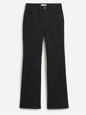 Madewell Curvy Kick Out Crop Jean in
Black Rinse Wash 29 Tall